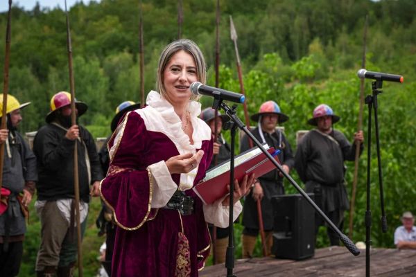 2026festivalcetatemalaiesti-3483B4CAF9-F3A5-A5B9-DBB3-0236903F0676.jpg