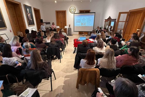 cercul-pedagogic-2026-cn-151776CD82-C29A-5740-51FA-CA0171E94297.jpg